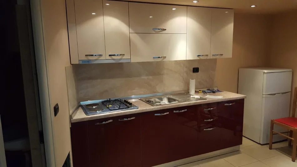 Tirane, jap me qera apartament duplex Dublex Kati 1, 35 m² 400 € (Rruga, Budi)