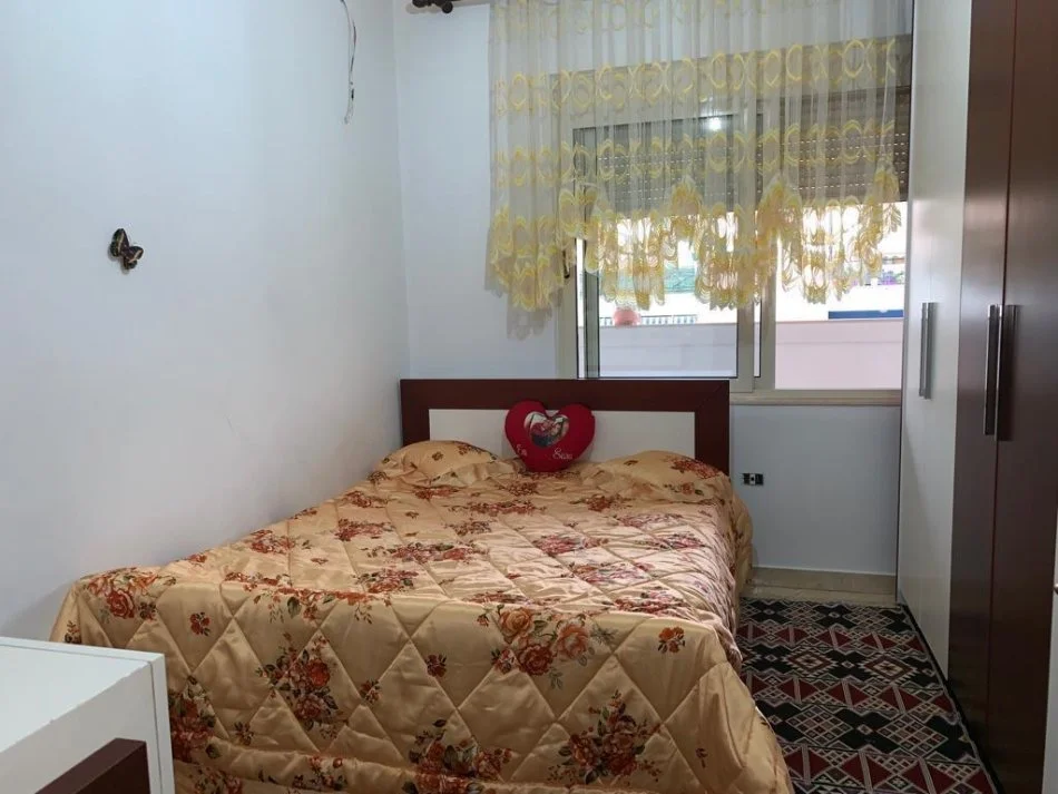 Tirane, jepet me qera apartament 2+1+Aneks+Ballkon Kati 6, 120 m² 400 € (ASTIR)