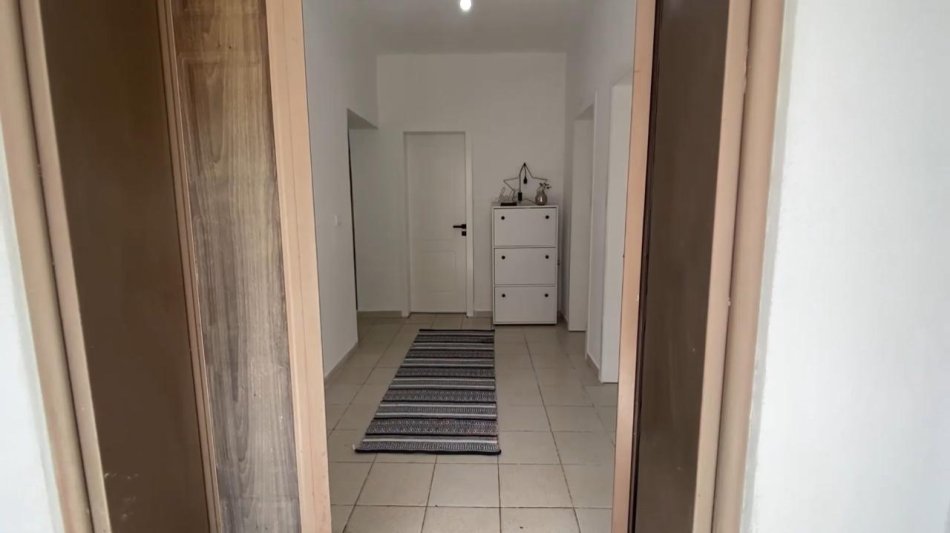 Shitet, Shtëpi Private ,Venuja, Tiranë - 230,000€ | 91 m²