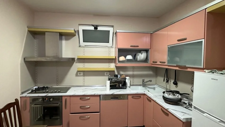 Tirane, jap me qera Vile 3 Katshe , 1.000 € 