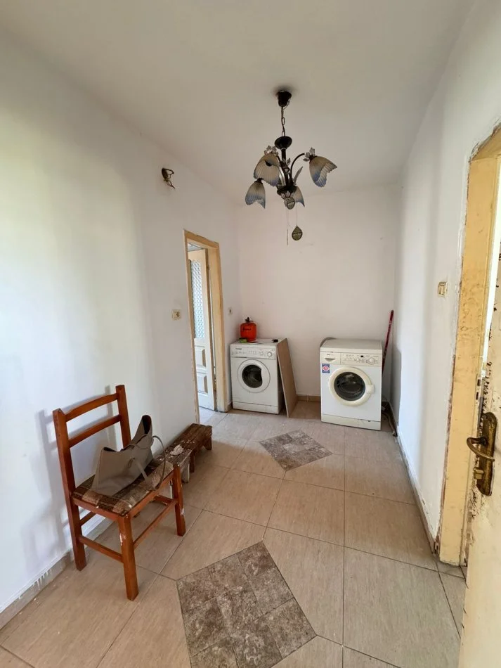 Durres, shitet apartament 1+1 Kati 4, 60 m² 55.000 € (LAGJA 18 DURRES!)
