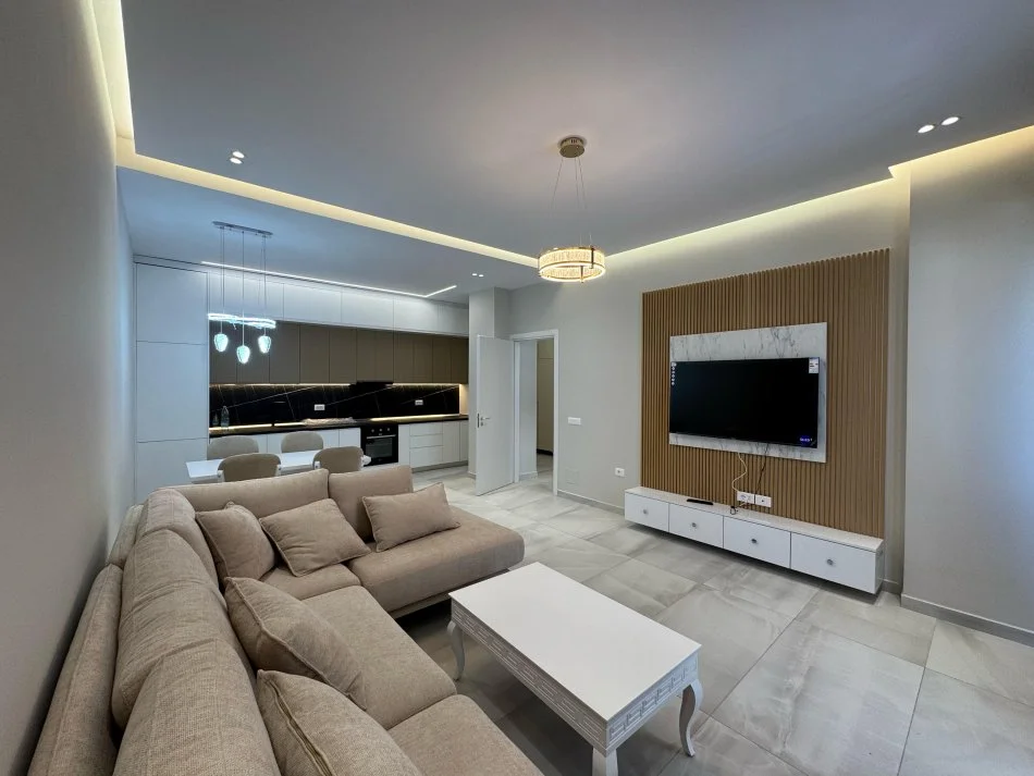 Tirane, jepet me qera apartament 2+1 Kati 4, 120 m² 1.100 € (Ish UET)