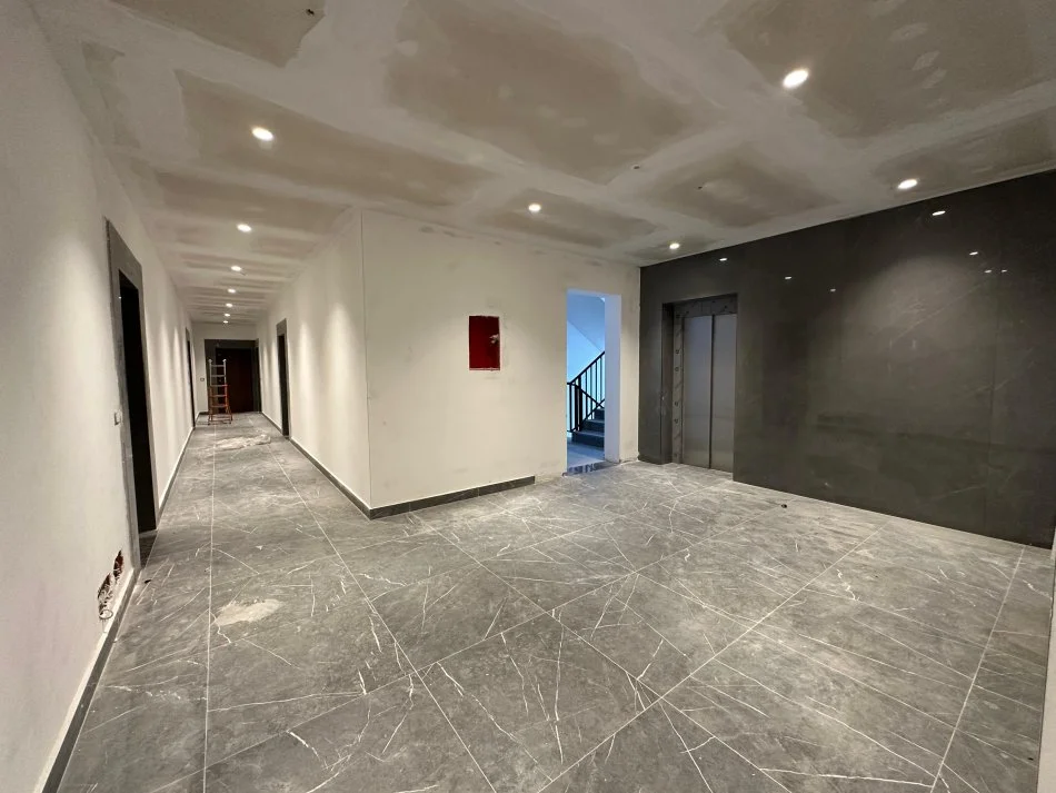 Tirane, shitet apartament 2+1+2+Ballkon , 123 m² 170.000 € (Ish Dogana, Eagle Residence)