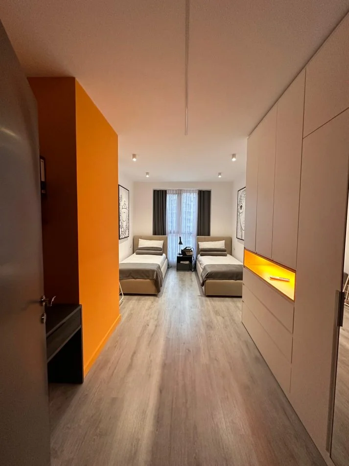 Tirane, jepet me qera apartament 2+1 Kati 6, 130 m² 900 € (Turdiu)