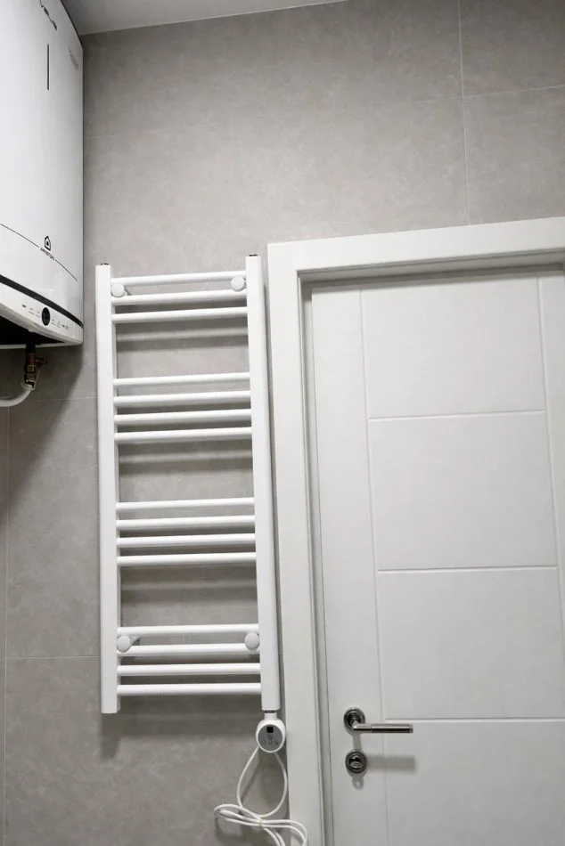 Tirane, jepet me qera apartament 1+1 Kati 4, 68 m² 400 € (Astir)