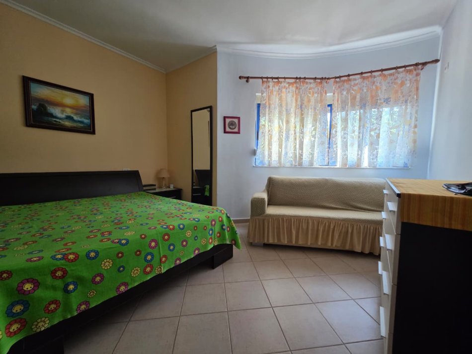 Mali Robit, shitet apartament 1+1 Kati 4, 58 m² 70.000 € (Mali i Robit, Golem)