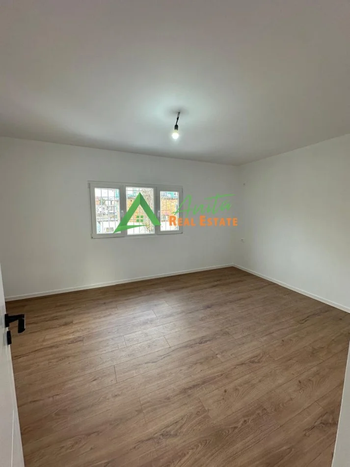 Tirane, shitet apartament 1+1 Kati 2, 57 m² 75.000 € (Allias)