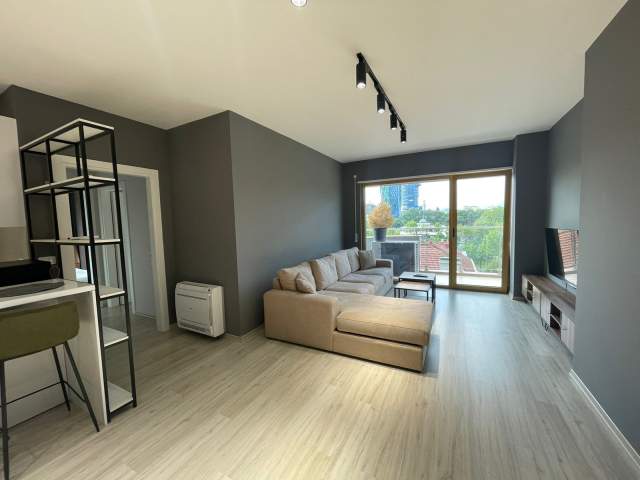 Tirane, jepet me qera apartament 2+1+BLK 131 m² 1.500 Euro (Blloku)