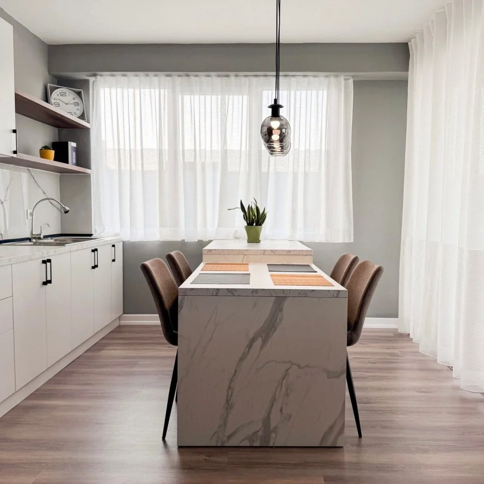 Tirane, jepet me qera apartament 2+1 Kati 5, 350 € (Vore, Pallatet e Reja)