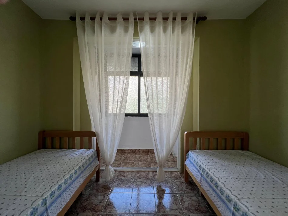 Tirane, jepet me qera apartament 2+1 Kati 3, 79 m² 500 € (Shkolla Harry Fultz)