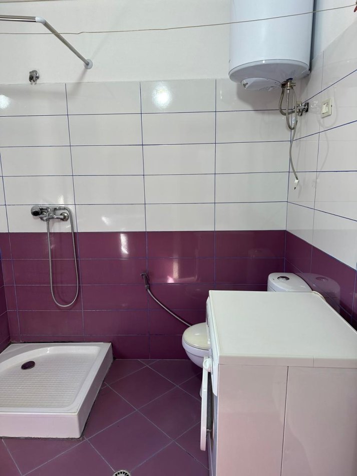 Tirane, shitet 1+1 Kati 4, 40 m² 64.000 €