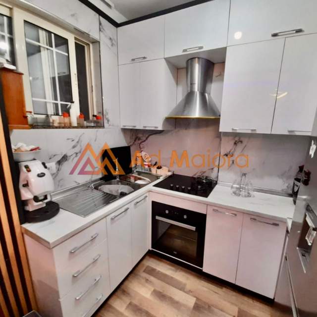 Durres, shitet apartament 2+1 Kati 4, 85 m² 90.000 Euro (lagjja 12)