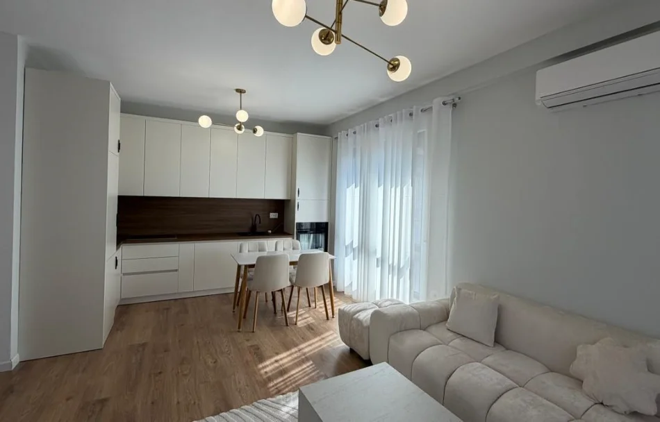 Tirane, jepet me qera apartament 2+1 Kati 2, 104 m² 800 € (Xhanfize keko)