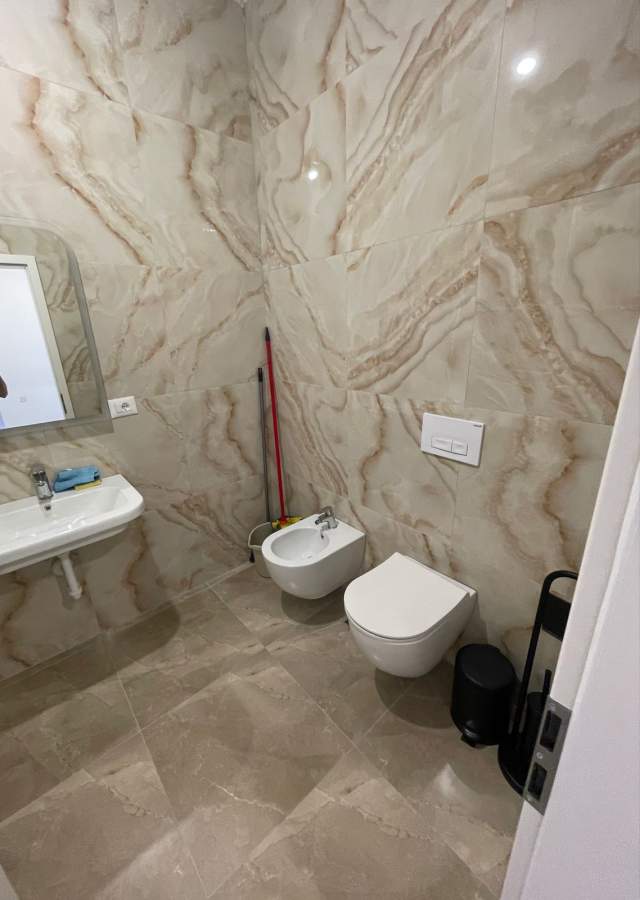 Tirane, jepet me qera apartament 2+1+A+BLK Kati 4, 100 m² 500 Euro (Aldi dem)