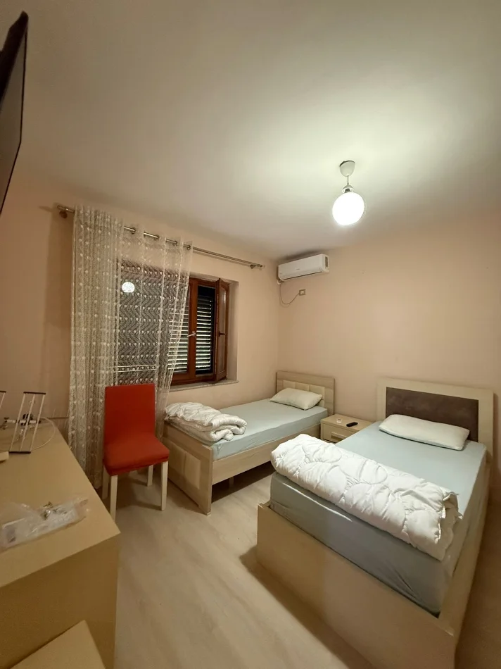 Tirane, jepet me qera apartament 2+1 Kati 2, 90 m² 600 € (Myslym Shyri)