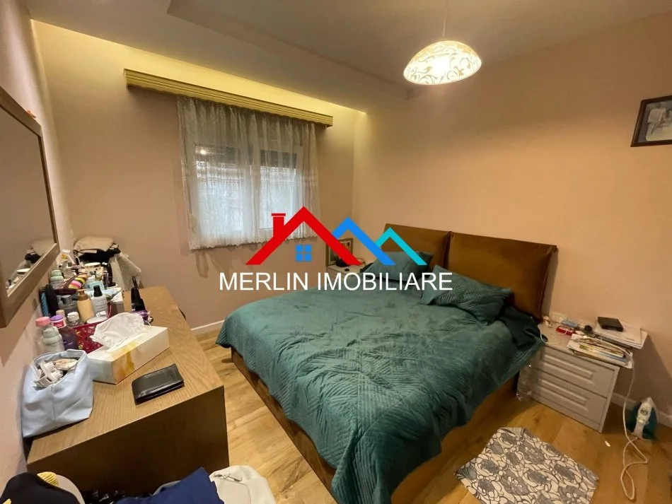 Tirane, shitet apartament 3+1+Ballkon Kati 5, 90 m² 210.000 € (RRUGA E ELBASANIT)