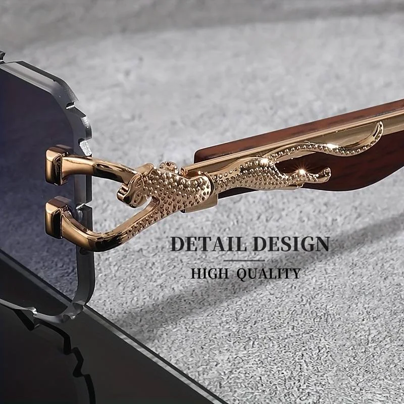 Tirane, shes Syzet më të veçanta të verës i gjeni vetëm tek ne! 20 €