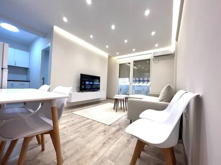 Tirane, shitet apartament 1+1 Kati 2, 54 m² 165.000 € 