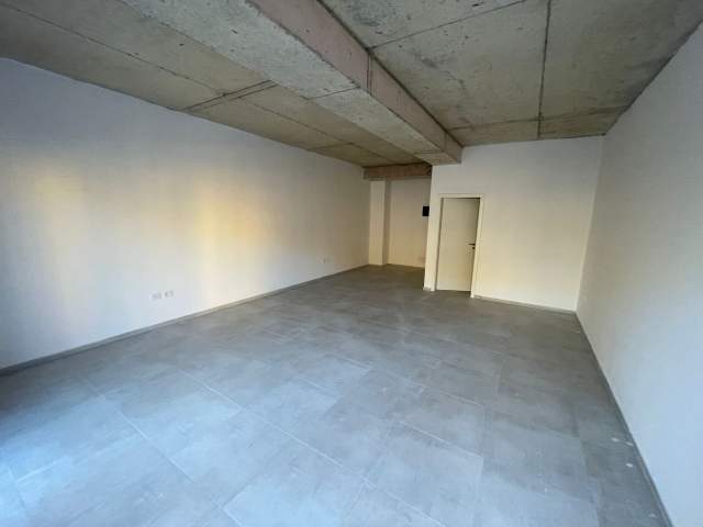 Tirane, ofert ambjent biznesi Kati 0, 55 m² 400 Euro (Pasho Hysa)