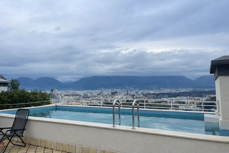 Tirane, shitet apartament 1+1+Ballkon Kati 3, 78 m² 182.500 € (Liqeni I Thate)