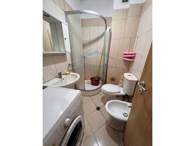 Tirane, ofert apartament Kati 8, 56 m² 60.000 Euro (KTHESA E KAMZES)