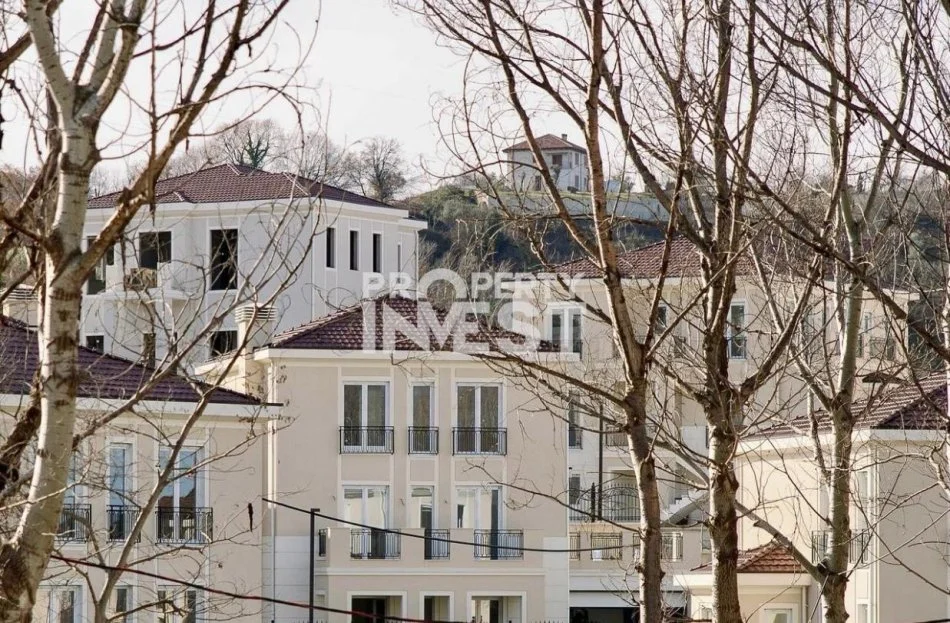 Tirane, shitet Vile 4+1 Kati 3, 625 m² 1.300.000 € (Teg)