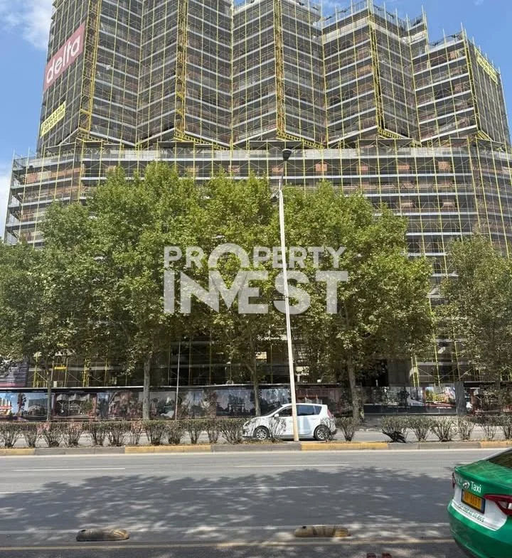 Tirane, shitet dyqan Kati 0, 90 m² 405.000 € (Rruga Dritan Hoxha)