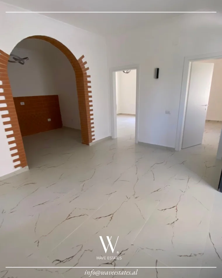 Durres, shitet shtepi 3+1 , 160.000 € (Lagja e Re)