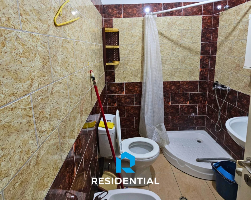 Tirane, jepet me qera apartament 2+1 Kati 8, 111 m² 430 € (Yzberisht)