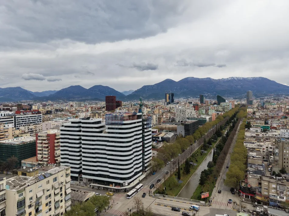 Tirane, shitet apartament 3+1 , 151 m² 350.000 € (Bulevardi Gjergj Fishta)