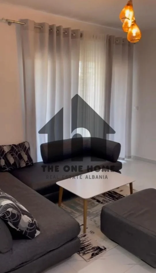 Tirane, jepet me qera apartament 1+1+Ballkon Kati 3, 70 m² 550 € (Zogu zi)