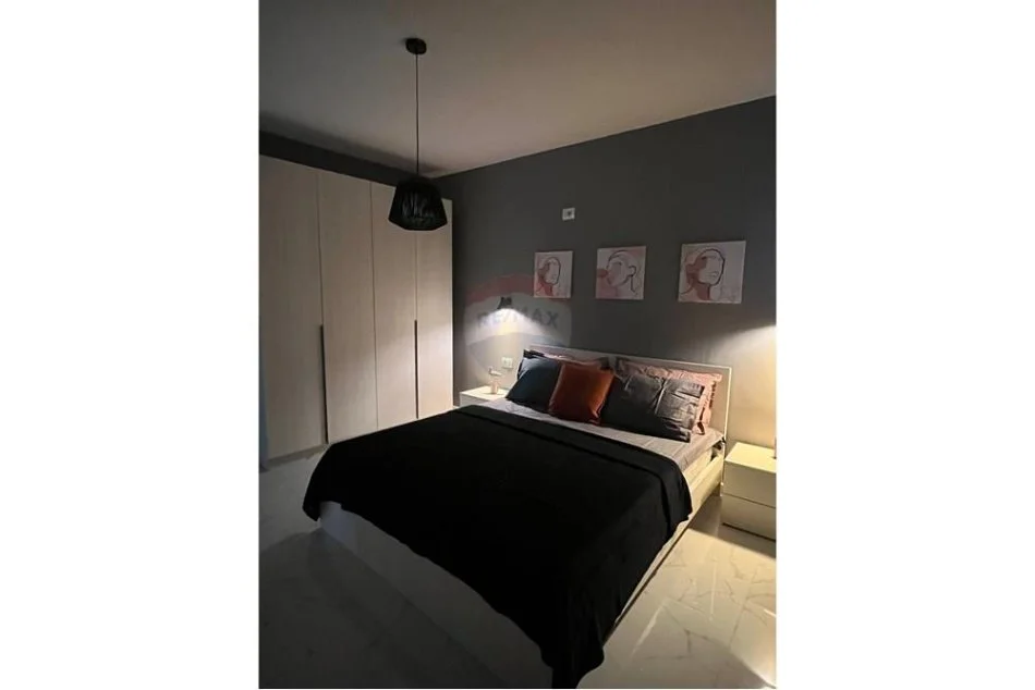 Tirane, jepet me qera 2+1 , 68 m² 700 € (Myslym Shyri)