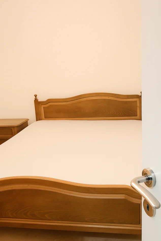 jepet me qera shtepi 2+1 Kati 1, 35.000 € (2+1 e mobiluar kodra priftit 35000 Leke)