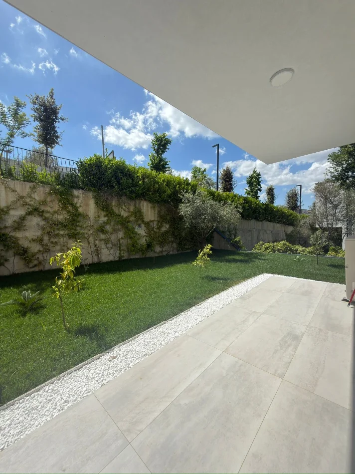 Tirane, jepet me qera apartament Vile 2 Katshe , 4.500 € 