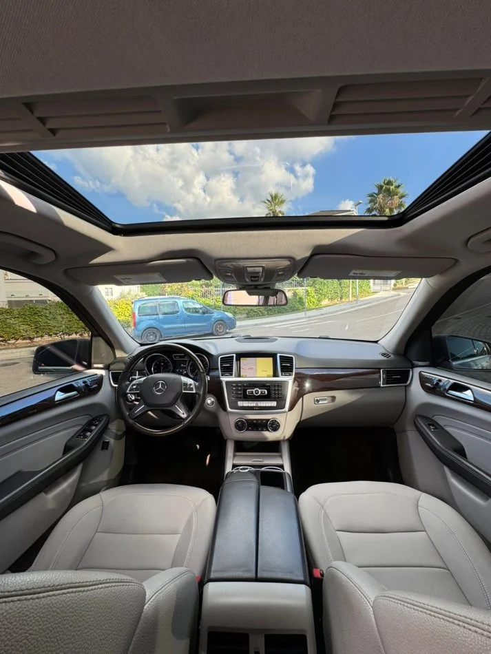 Tirane, shitet makine Mercedes Nafte, gri metalizato automatik Klima 271 km 13.999 €