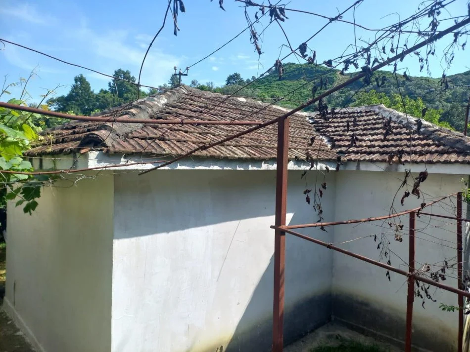 Tirane, shes 2+1 Kati 1, 105.000 € (Vore)