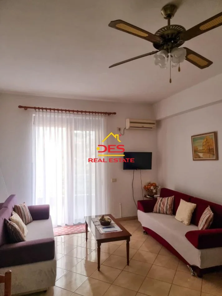 Vlore, jepet me qera apartament 1+1+Ballkon Kati 2, 350 € (Rruga Dhimitër Konomi)
