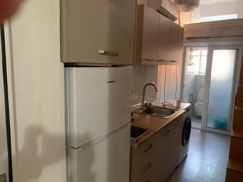 Durres, jepet me qera apartament 1+1 Kati 1, 10 m² 150 € (Lagja 13, Plazh)