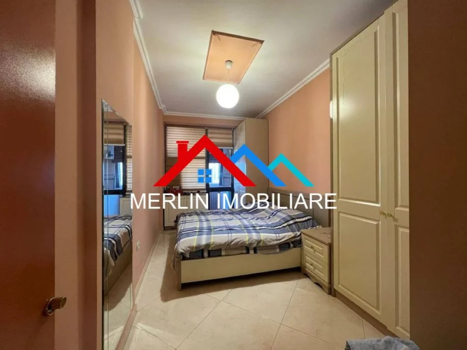 Tirane, shitet apartament 3+1+2 Kati 2, 120 m² 240.000 € (Rruga Kodra e Diellit)