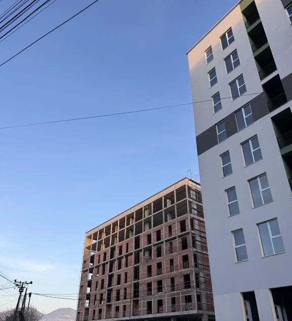 Tirane, shitet apartament 2+1+Ballkon Kati 3, 96 m² 143.100 € (Tirana Entry 2 Laprake)