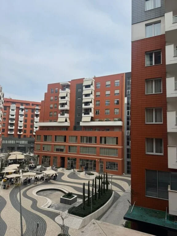 Tirane, shitet apartament 2+1+Aneks+Ballkon Kati 3, 124 m² 334.000 € (Rruga Kavajes)