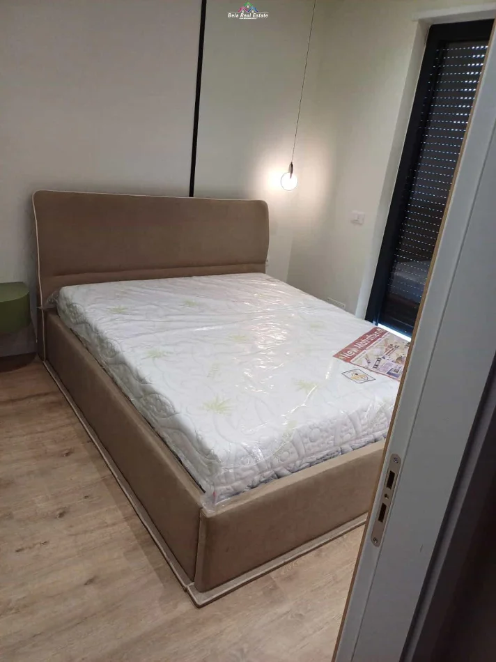 Tirane, jepet me qera apartament 1+1+Ballkon Kati 6, 55 m² 675 € (karl gega)