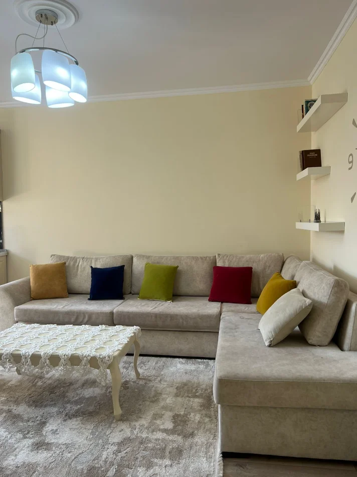 Tirane, shitet apartament 2+1 , 60 m² 261.233 € (Rruga Sulejman Delvina)