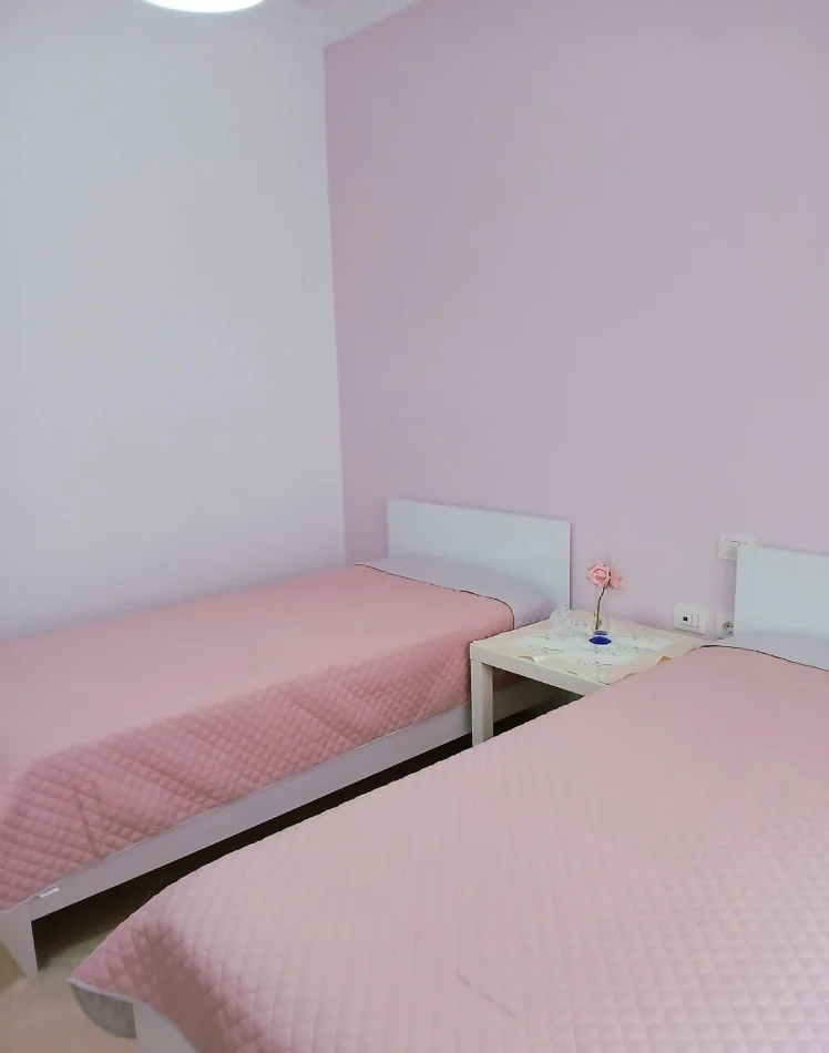 Tirane, jepet me qera apartament 2+1 Kati 2, 97 m² 520 € (Fresku)