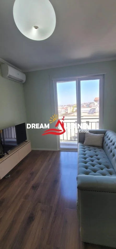 Tirane, jepet me qera apartament 1+1 Kati 2, 60 m² 500 € (Rruga e Dibres)
