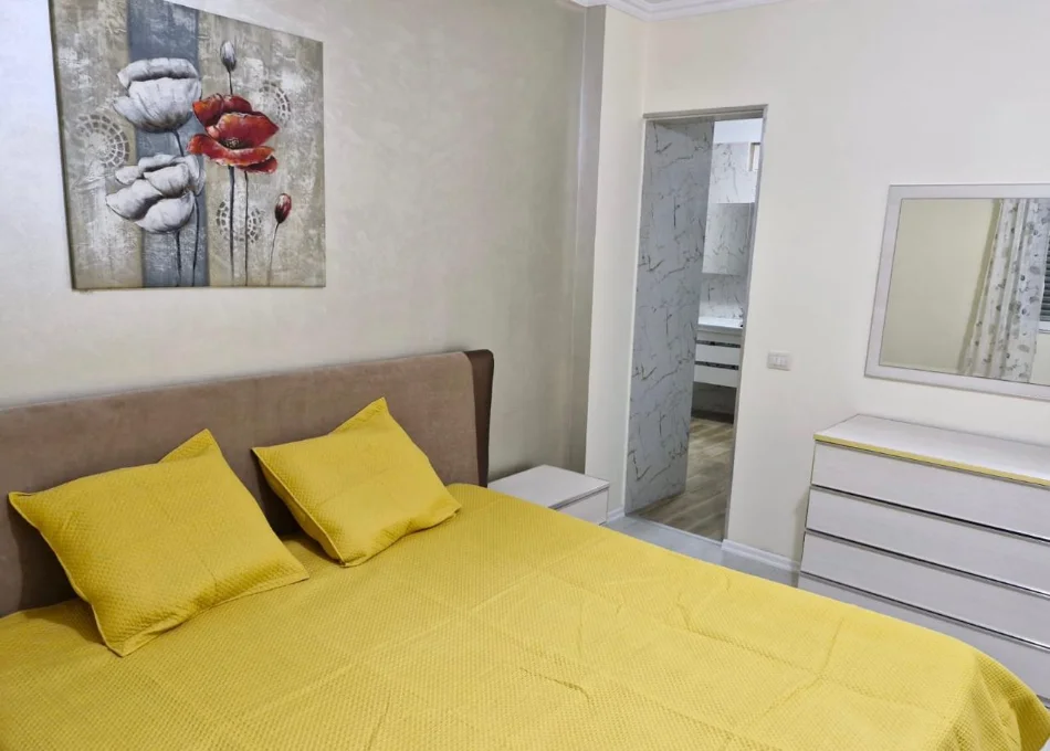 Tirane, shitet apartament 3+1 Kati 4, 126 m² 209.000 € (Xhamlliku)