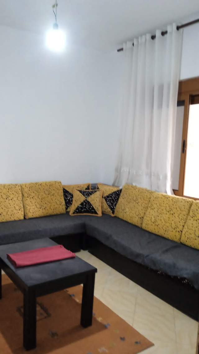 Tirane, jepet me qera apartament 1+1+BLK Kati 1, 60 m² 25000 Leke (Siri kodra)