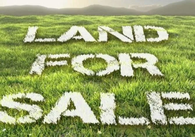 Tirane, shitet truall , 5.000 m² 500.000 € (Mezez)