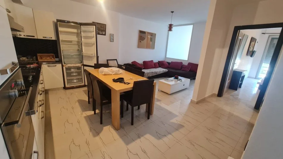 Tirane, jepet me qera apartament 2+1 Kati 3, 90 m² 550 € (Don Bosko mbrapa Vizion Plus)