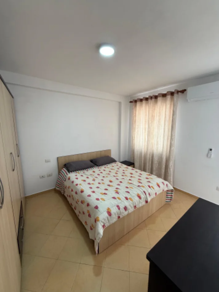 Tirane, shitet apartament 2+1 Kati 5, 86 m² 131.000 € (Bulevardi Migjeni)